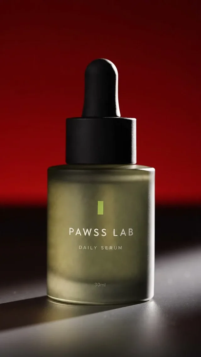 ตัวอย่างภาพสินค้าในโฆษณาสไตล์ Studio ที่สร้างด้วย PAWSS